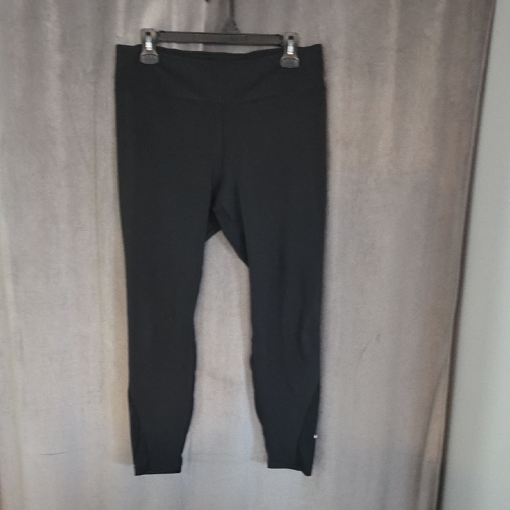 Nike XL Black Ankle-Length Pants